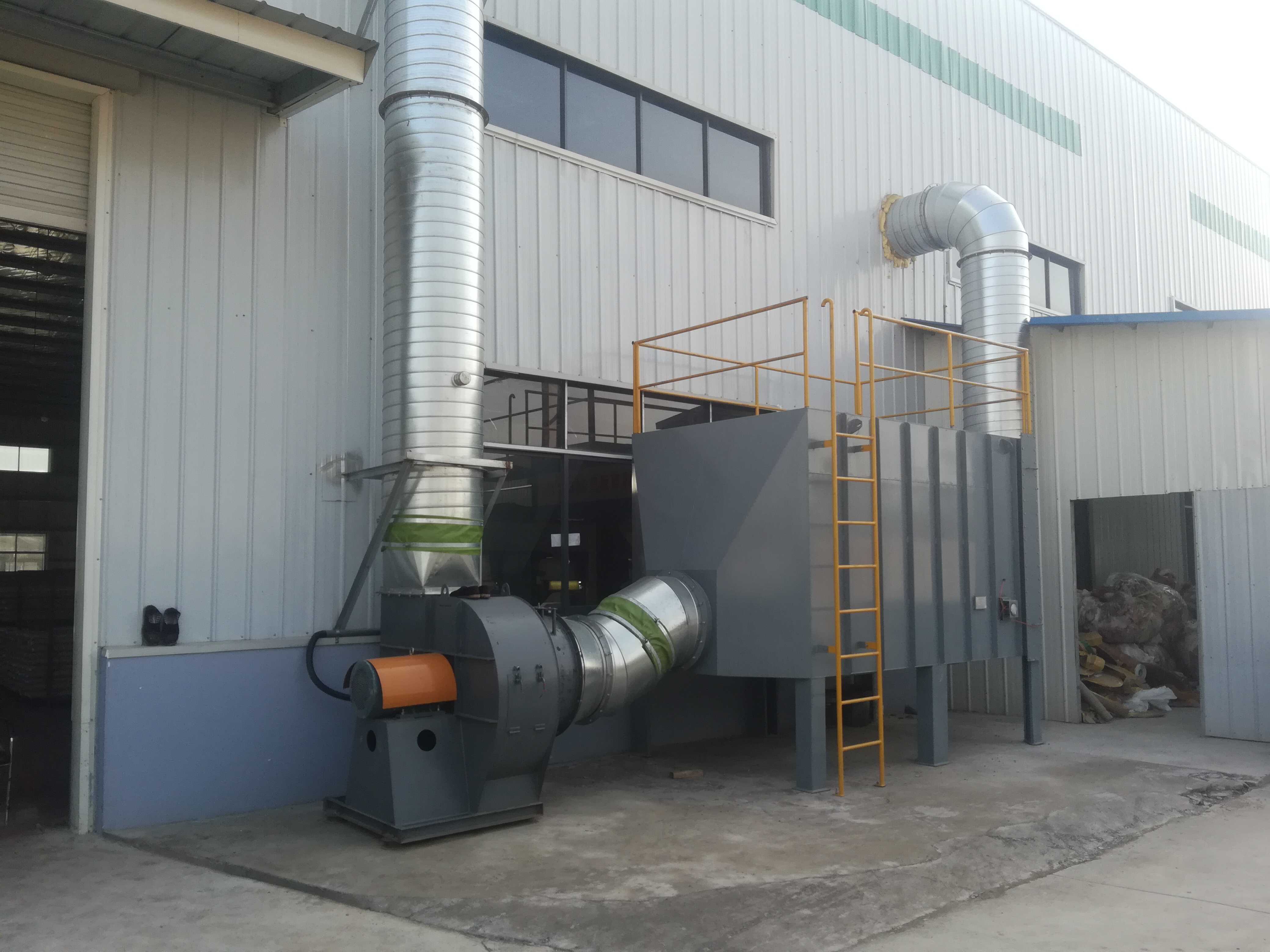 ​江西某粉末涂料公司活性炭吸附塔项目