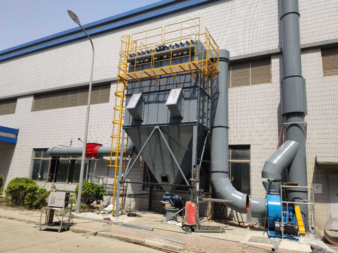 苏州某智能装备制造公司防爆型布袋除尘器